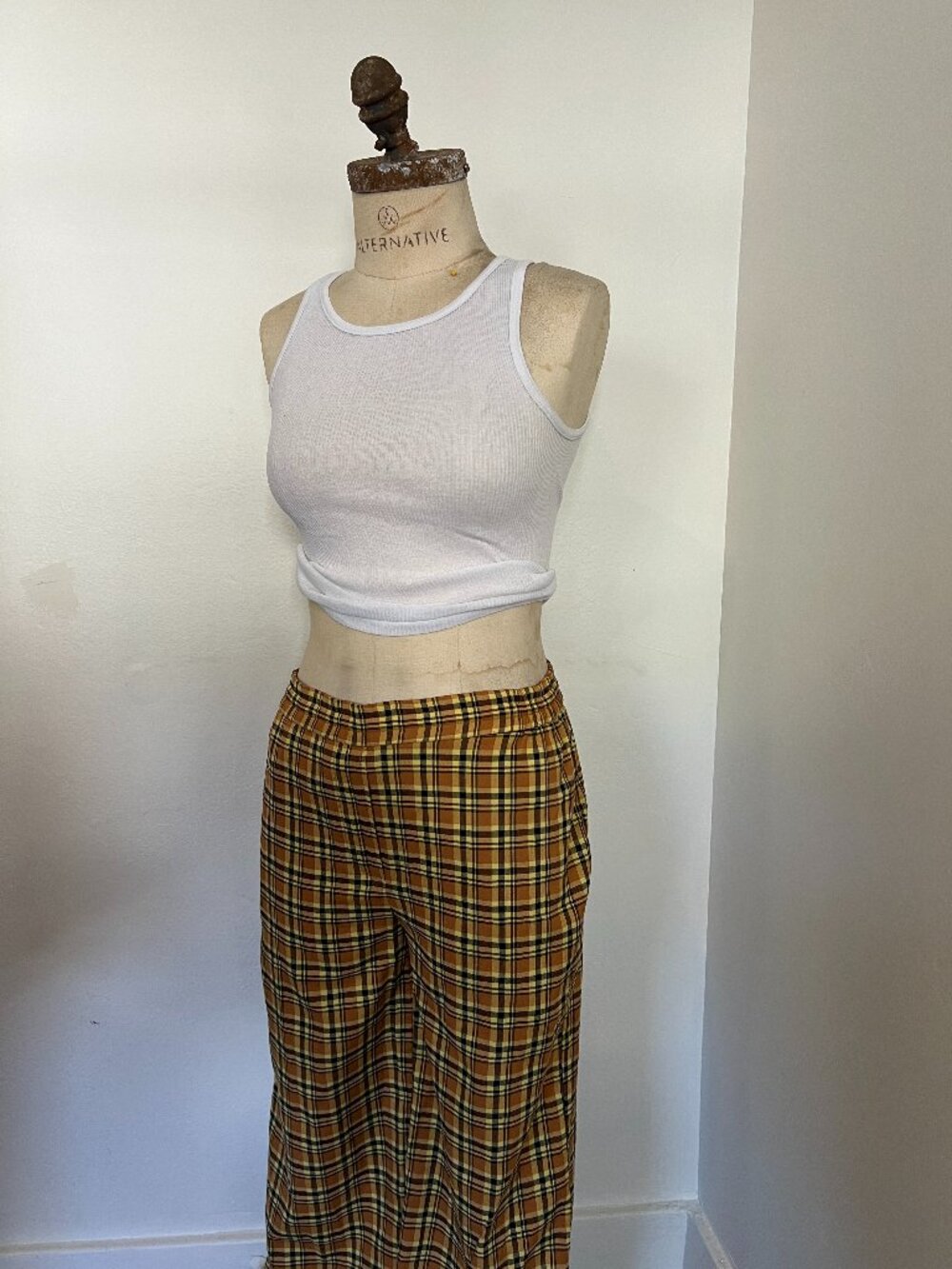 UO | Plaid High-Rise Pull-On Trouser Pants